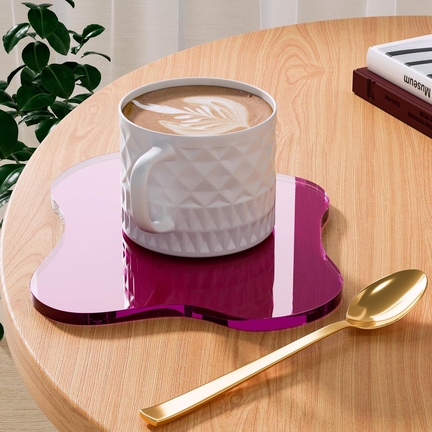 Acrylic Coaster Decorative Plates, Irregular Bar Drink Coaster, Clear Cloud Shape Coffee Cup Coaster, Perfect for Tabletop Protection and Accessories Display.(Gold)