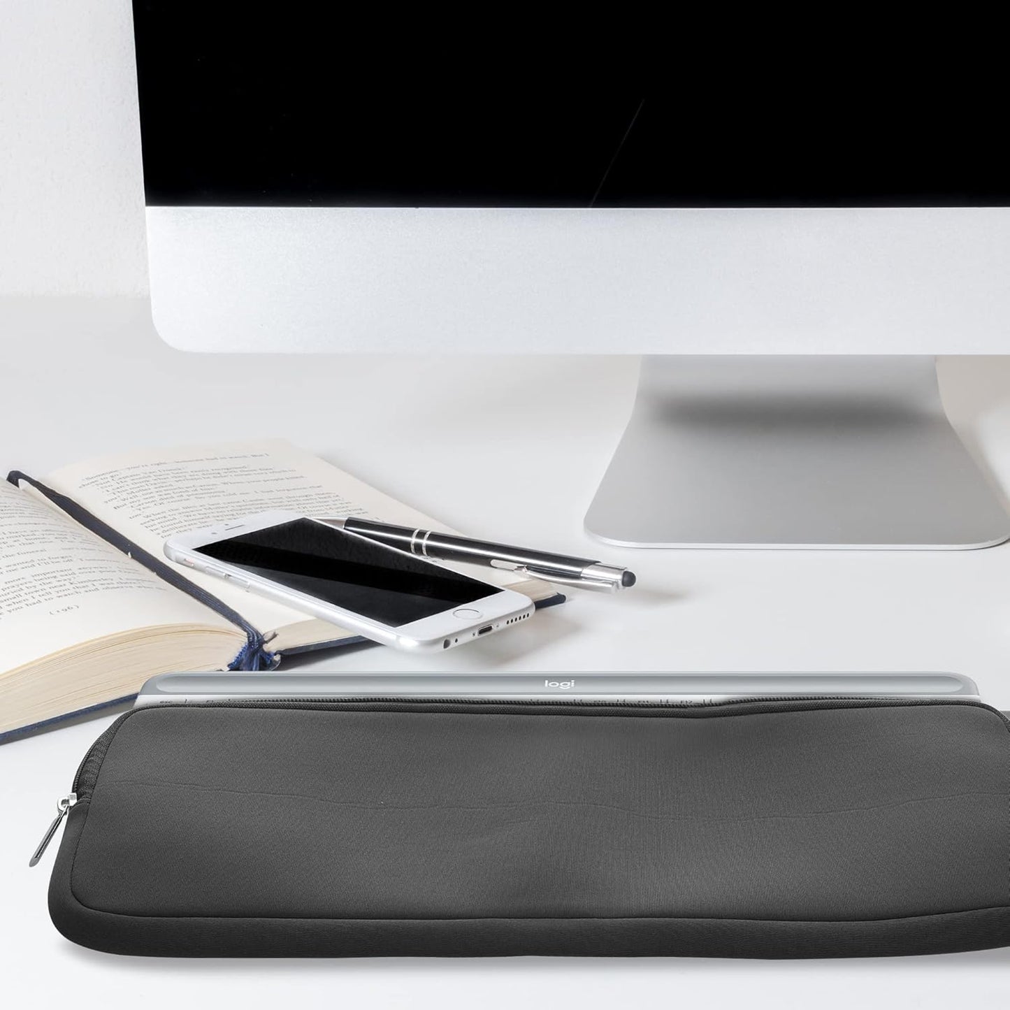 kwmobile Neoprene Case Compatible with Logitech MK470 - Case for Keyboard Soft Travel Sleeve - Grey