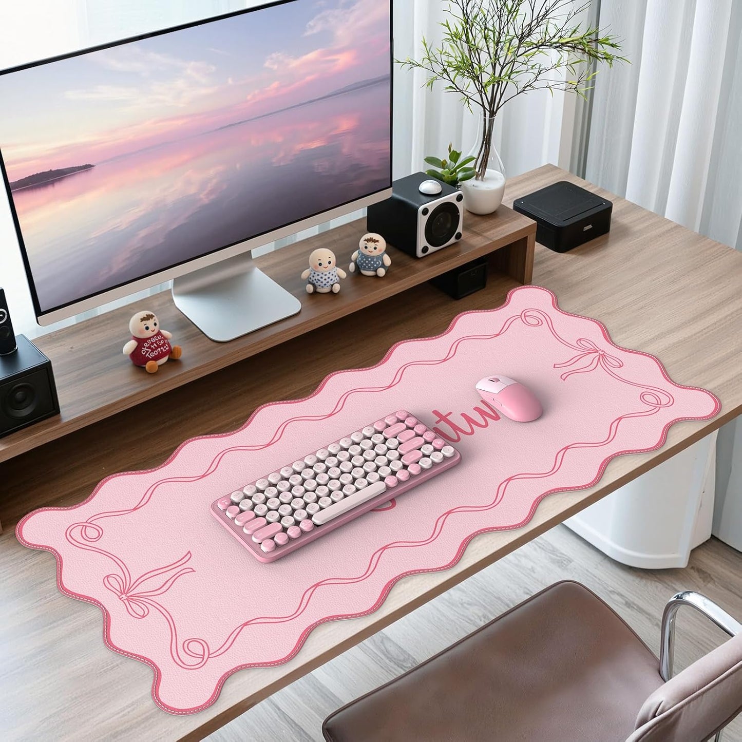 iCasso Pink Leather Desk Mat,Extra Large Scalloped Mouse Pad for Desktop,Waterproof PU Nail Table Mat,Cute Keyboard Mats for Women Girl,Non-Slip Desk Cover Mat for Office Home Dorm