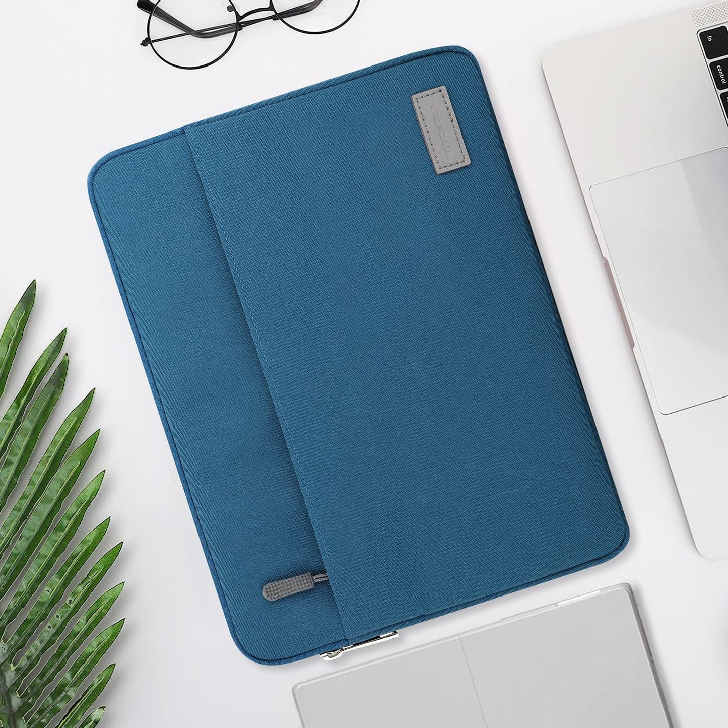 MoKo 9-11 Inch Tablet Sleeve Bag Carrying Case Fits iPad Pro 11 M5/Air M3, iPad A16 2025, i-Pad 10th 10.9, i-Pad 9/8/7th Gen 10.2, iPadAir 5/4th 10.9, Tab S8 11"/Tab A 10.1,Cloudy Pink