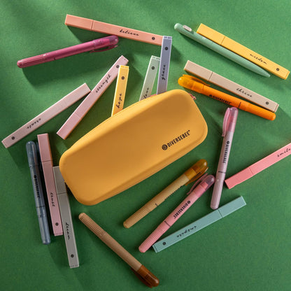 DIVERSEBEE Soft Silicone Pencil Case, Aesthetic Pencil Pouch with Zipper, Cute Pen Bag for School, Bible Journaling Supplies and Accessories, Pencil Organizer (Grape)