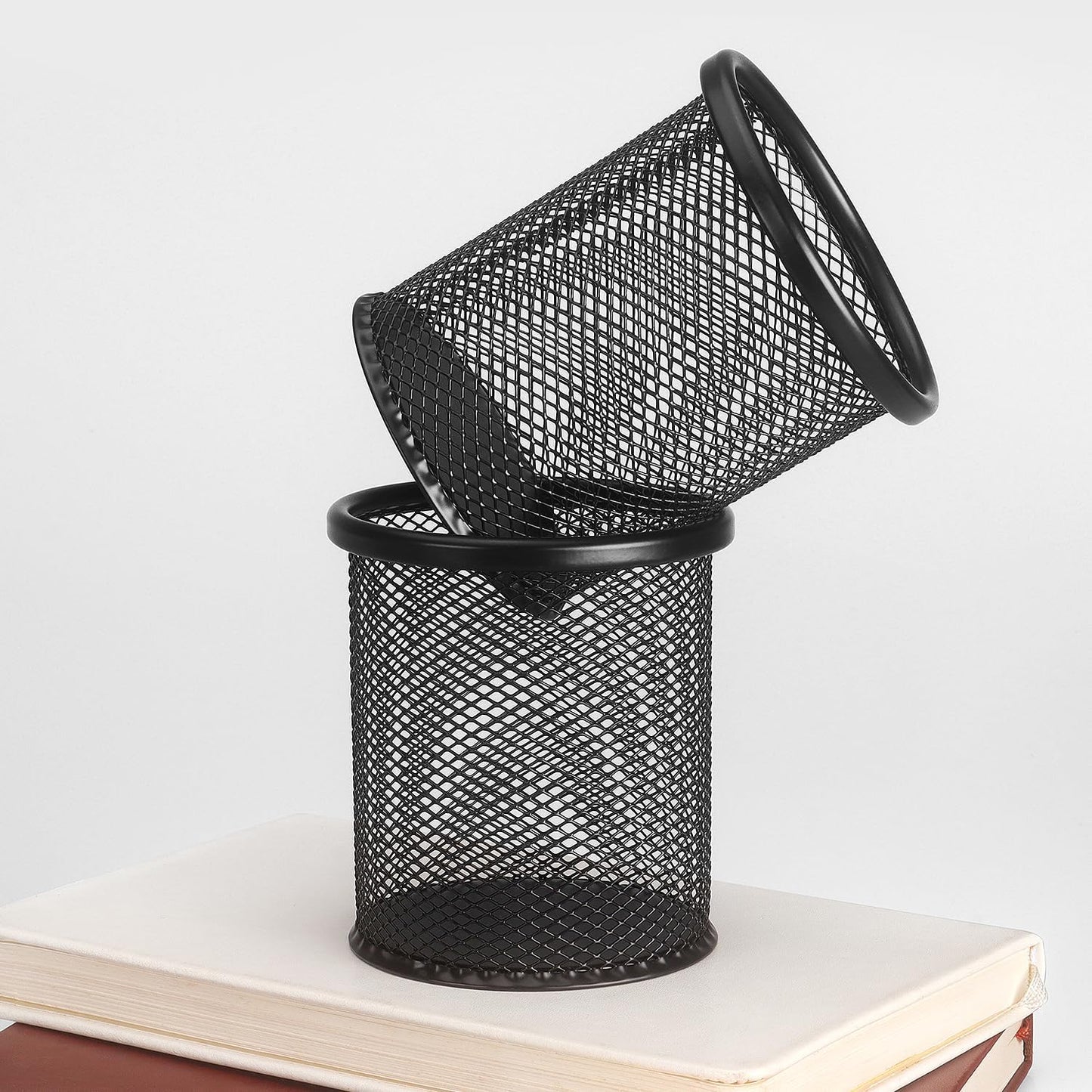 Tamaki Pen Holder Cup for Desk, Desk Organizer Wire Mesh Pencil Cup Holder for Desk Office Pen Organizer (Purple)