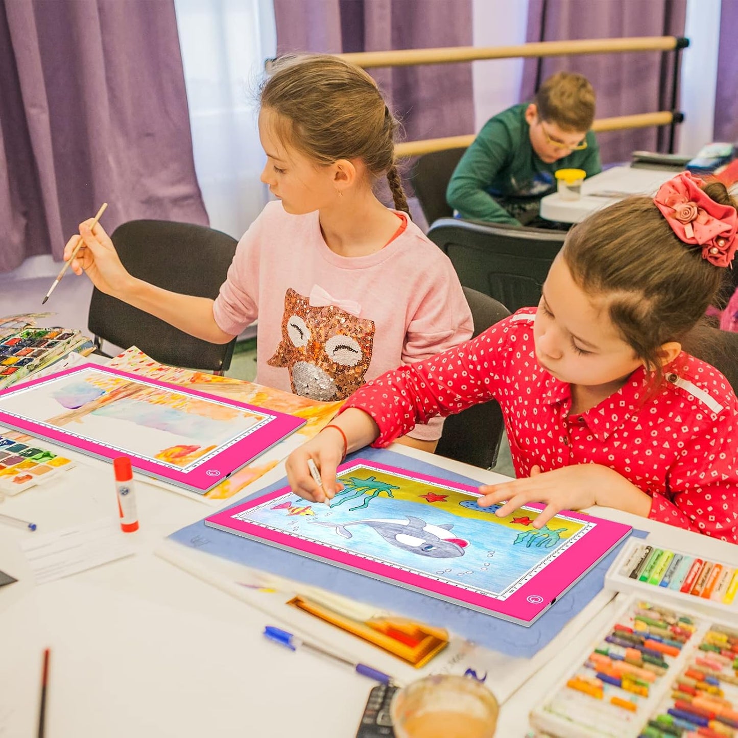 XIAOSTAR Light Box Drawing Pad, Tracing Board with Type-C Charge Cable and Brightness Adjustable for Artists, AnimationDrawing, Sketching, Animation, X-ray Viewing (A4-P-Pink-New)