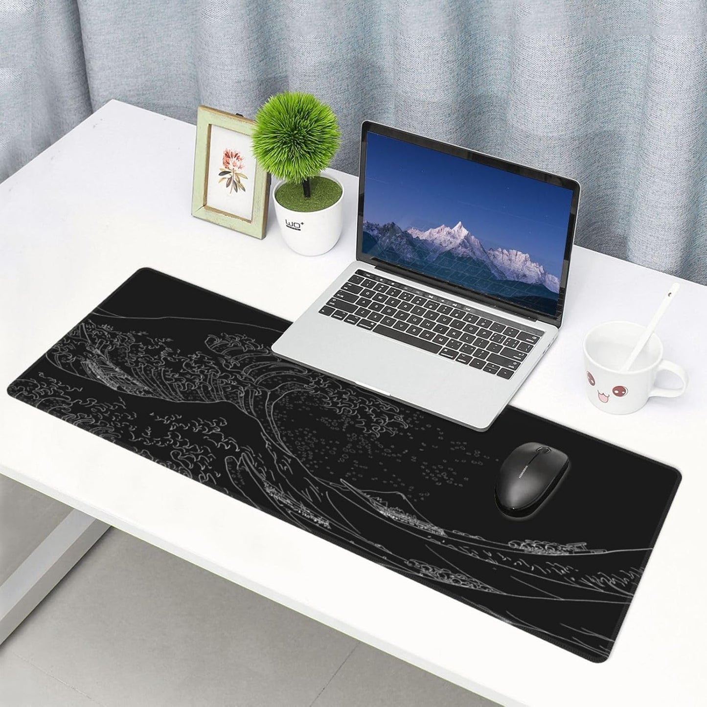 Japanese Mouse Pad, Large Japanese Desk Mat, XL Anime Gaming Keyboard Mat, Non-Slip Rubber Base, Big Extended Desk Protector for Home Office, 31.5”x11.8”