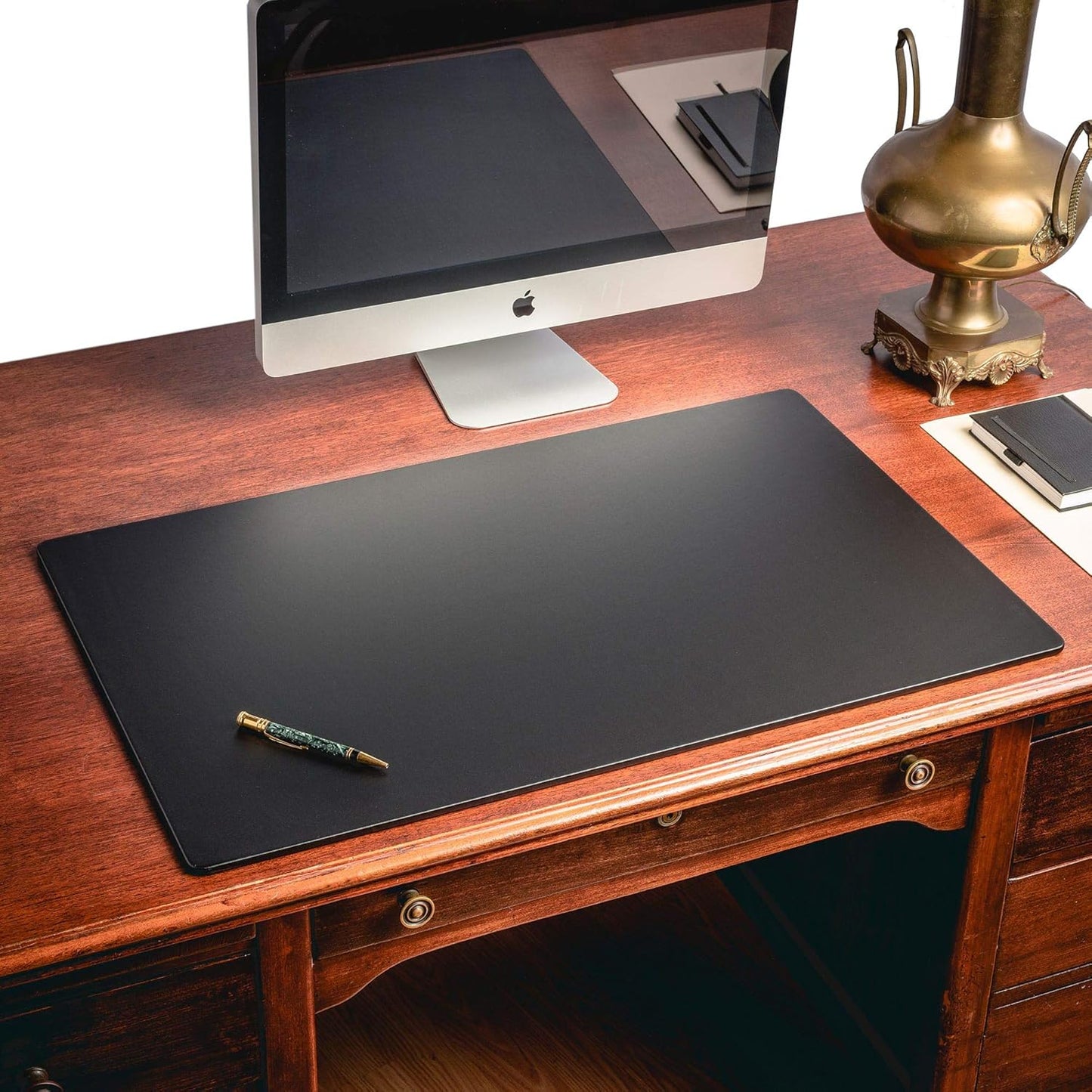 Dacasso Leather Desk Pad Without Side Rails