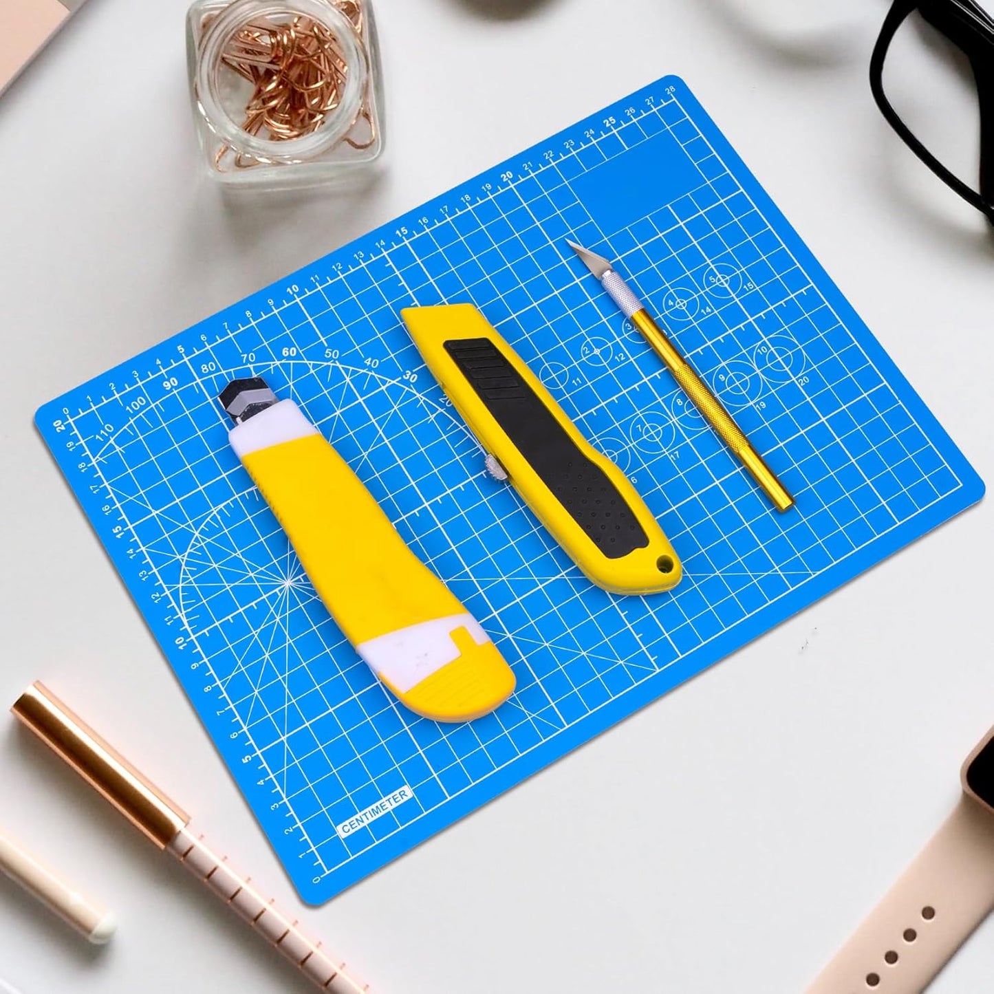 DIYSELF Cutting Mat 12in×18in, Cutting Mats for Crafts, Self Healing Cutting Mat A3, Fabric Cutting Mats Double Side for Sewing, Quilting, Craft Mat for Desktop, Matting & Mounting Materials