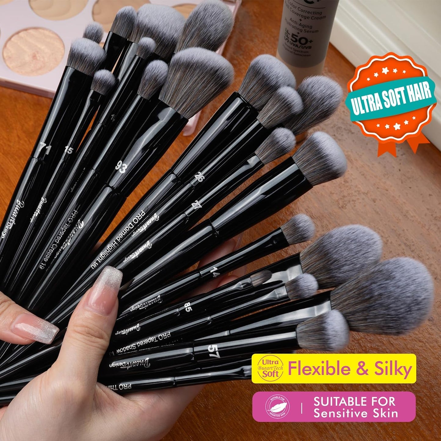 Bueart Design 32Pcs PRO Grade Makeup Brushes Set with Super large Holder, Premium Ultra-soft Synthetic Foundation Contour Powder Blush Concealer Eyeshadow Classic Black Make up Brush
