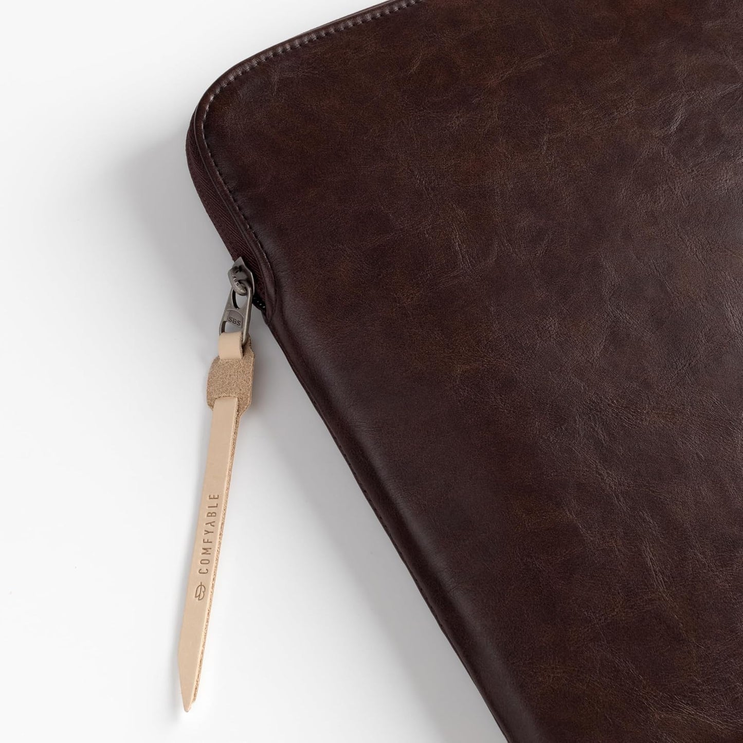 Comfyable Slim Protective Laptop Sleeve Compatible with 13/14 Inch MacBook Air & MacBook Pro M5/M4/M3/M2 Pro/Max 2026, Mac Travel Case, Laptop Pouch, Slim PU Leather Cover, Brown