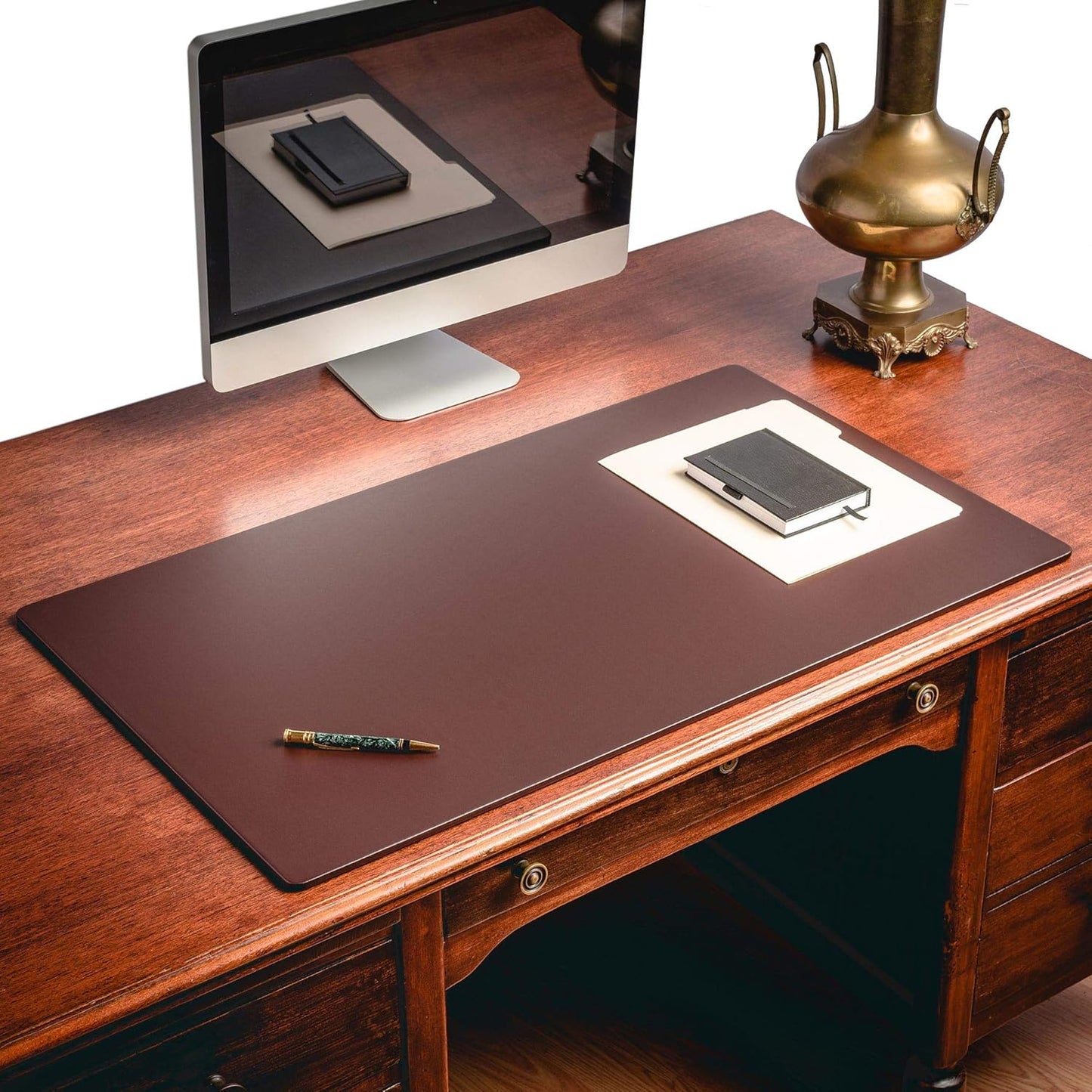 Dacasso Leather Desk Pad Without Side Rails