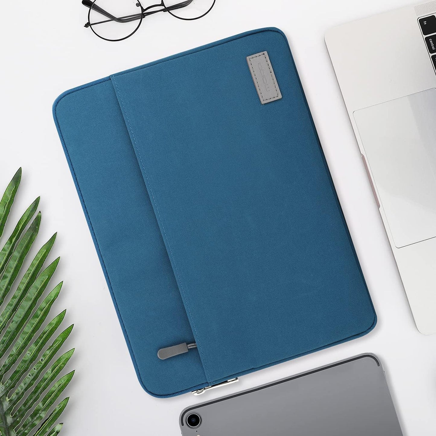 MoKo 9-11 Inch Tablet Sleeve Bag Carrying Case Fits iPad Pro 11 M5/Air M3, iPad A16 2025, i-Pad 10th 10.9, i-Pad 9/8/7th Gen 10.2, iPadAir 5/4th 10.9, Tab S8 11"/Tab A 10.1,Cloudy Pink