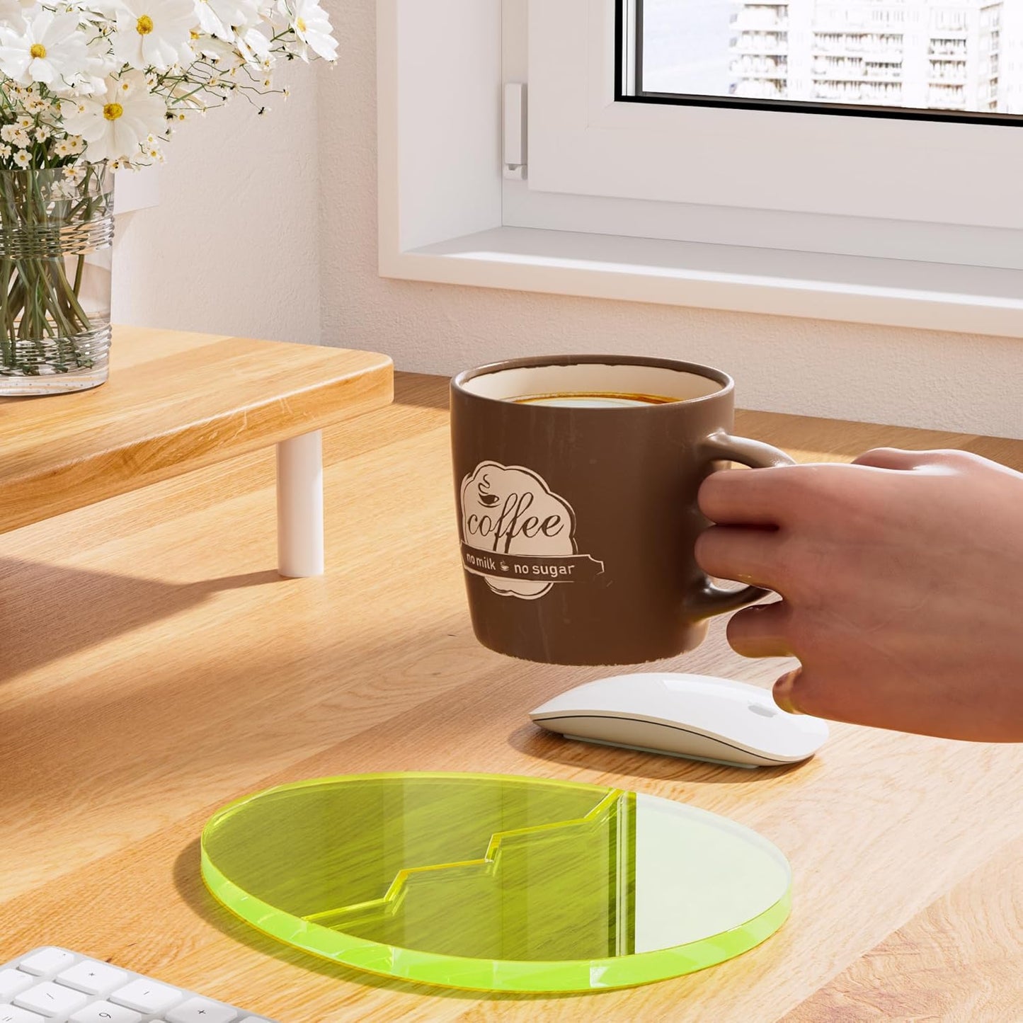 Acrylic Coaster Decorative Plates, Irregular Bar Drink Coaster, Clear Cloud Shape Coffee Cup Coaster, Perfect for Tabletop Protection and Accessories Display.(Gold)