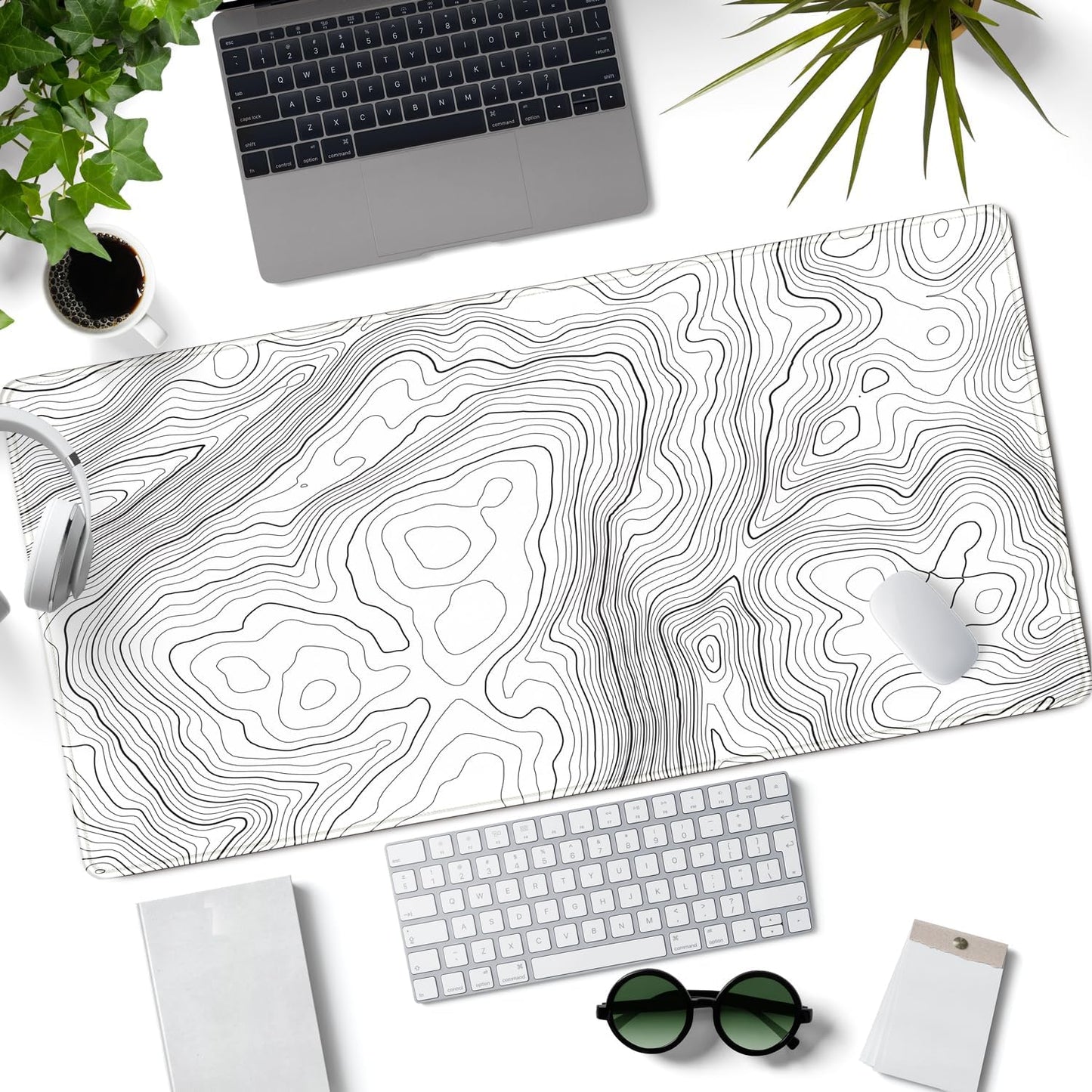 World Map Desk Mat Historical World Map Desk Pad Extra Large Computer Mouse Pad XL Black Topographic Mousepad Keyboard Pad for Desk Gaming Computer Laptop Office Non-Slip Desk Pad 31.5x11.8 in