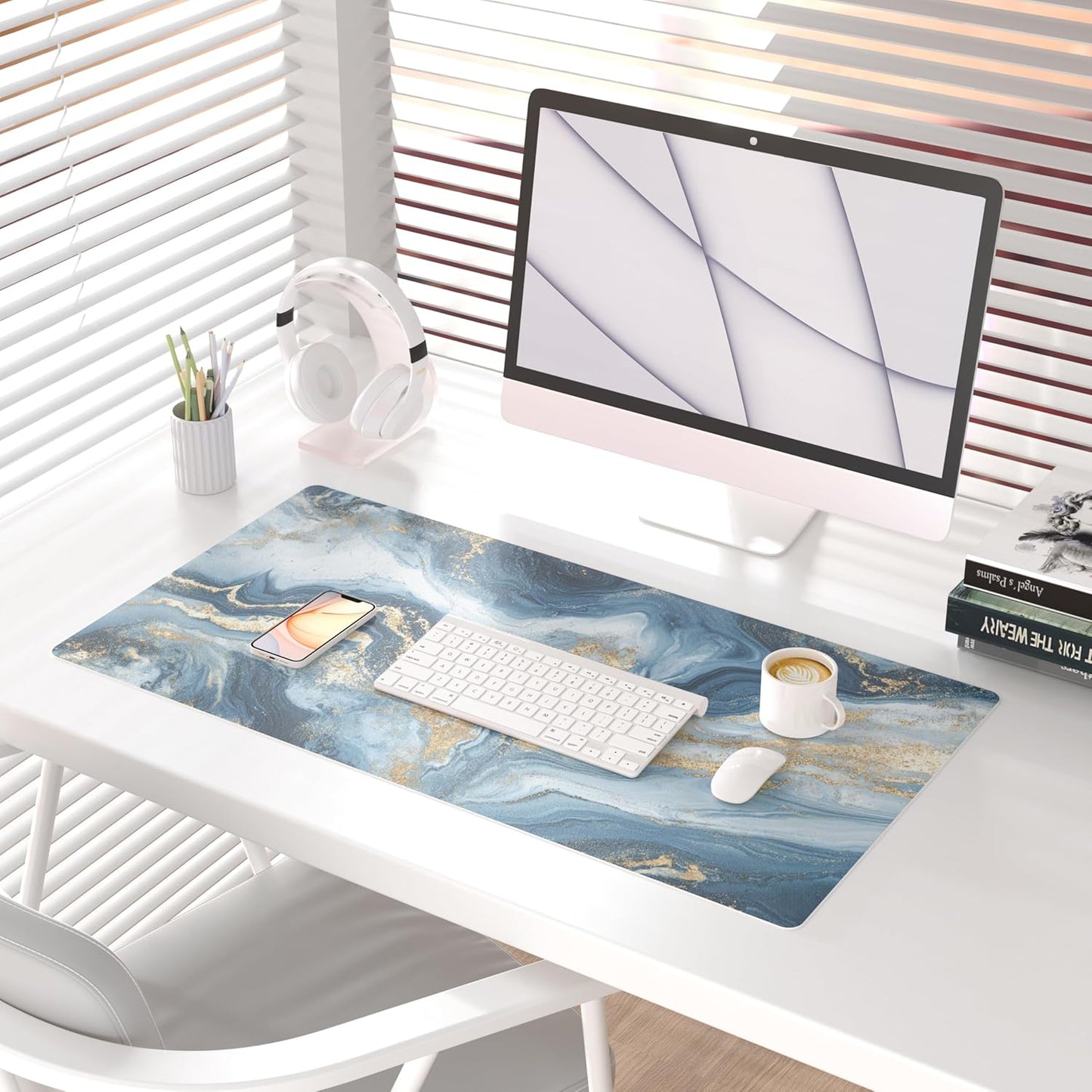 QIYI Large Mouse Pad, Cute Pink Desk Mat for Desktop, Women Girls PU Leather Desk Pad Waterproof Gaming Mousepad, Rose Gold Marble Computer Protector Writing Pad for School Office Home 31.5" x 15.7"