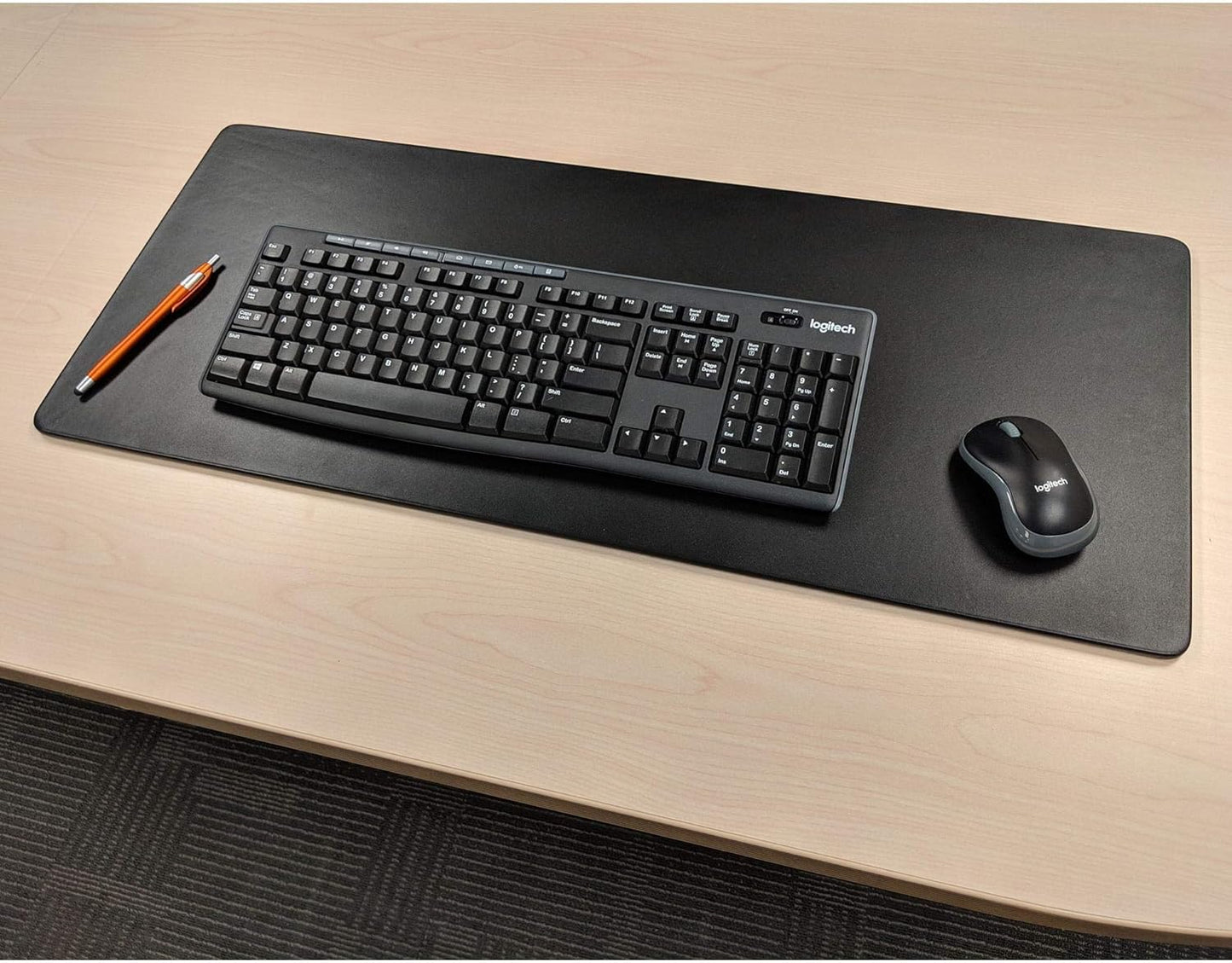 Dacasso Leather Desk Pad Without Side Rails