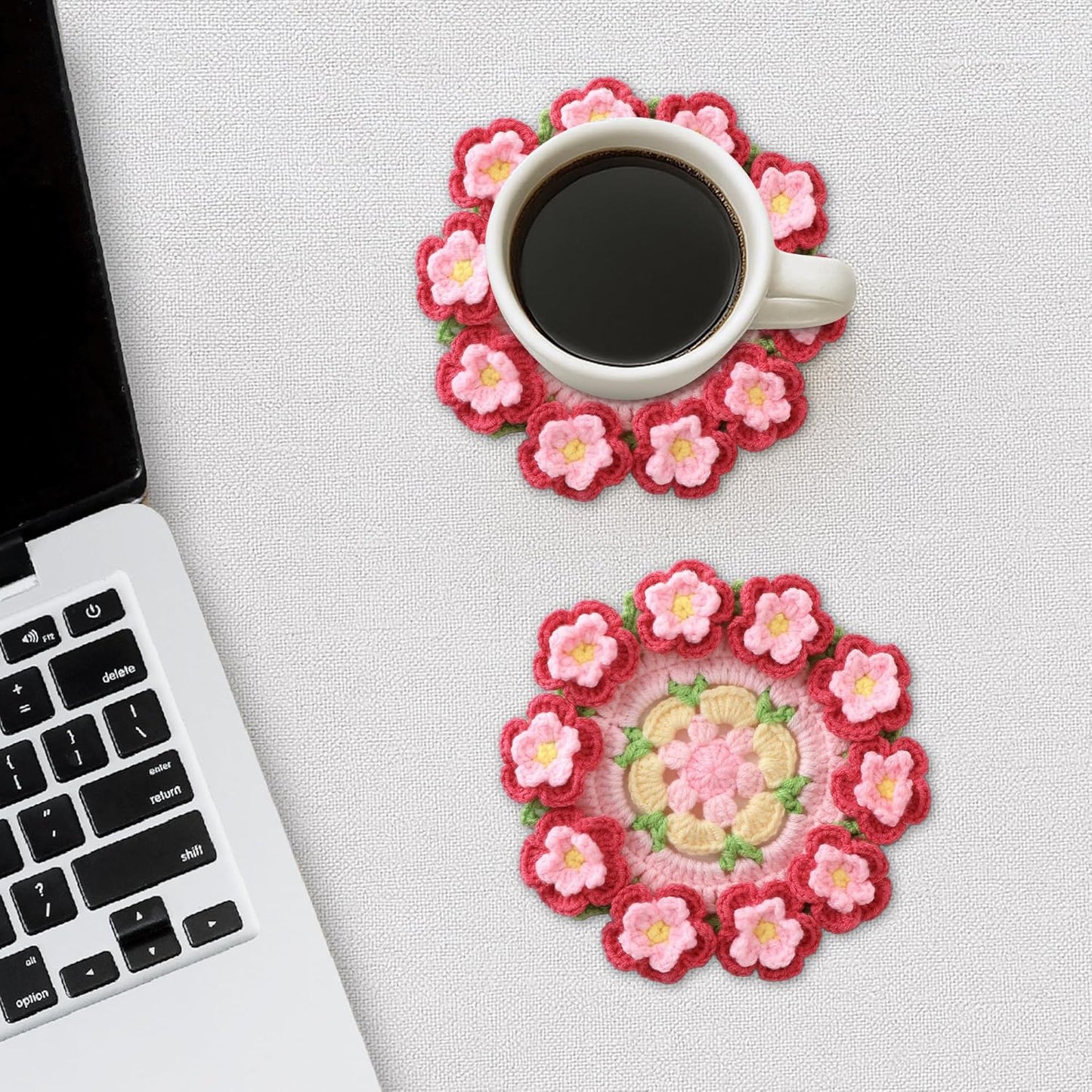 Flower Crochet Coasters, Handmade Bouquet Blanket Coaster with Crochet Plant Pot Fun Soft Decorative Drink Coasters for Coffee Tabletop Protection and Home Decor (Pink, 1Pc)